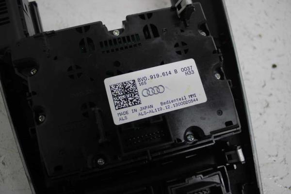 BOUTONS AUDI A3 8V - Vue 3